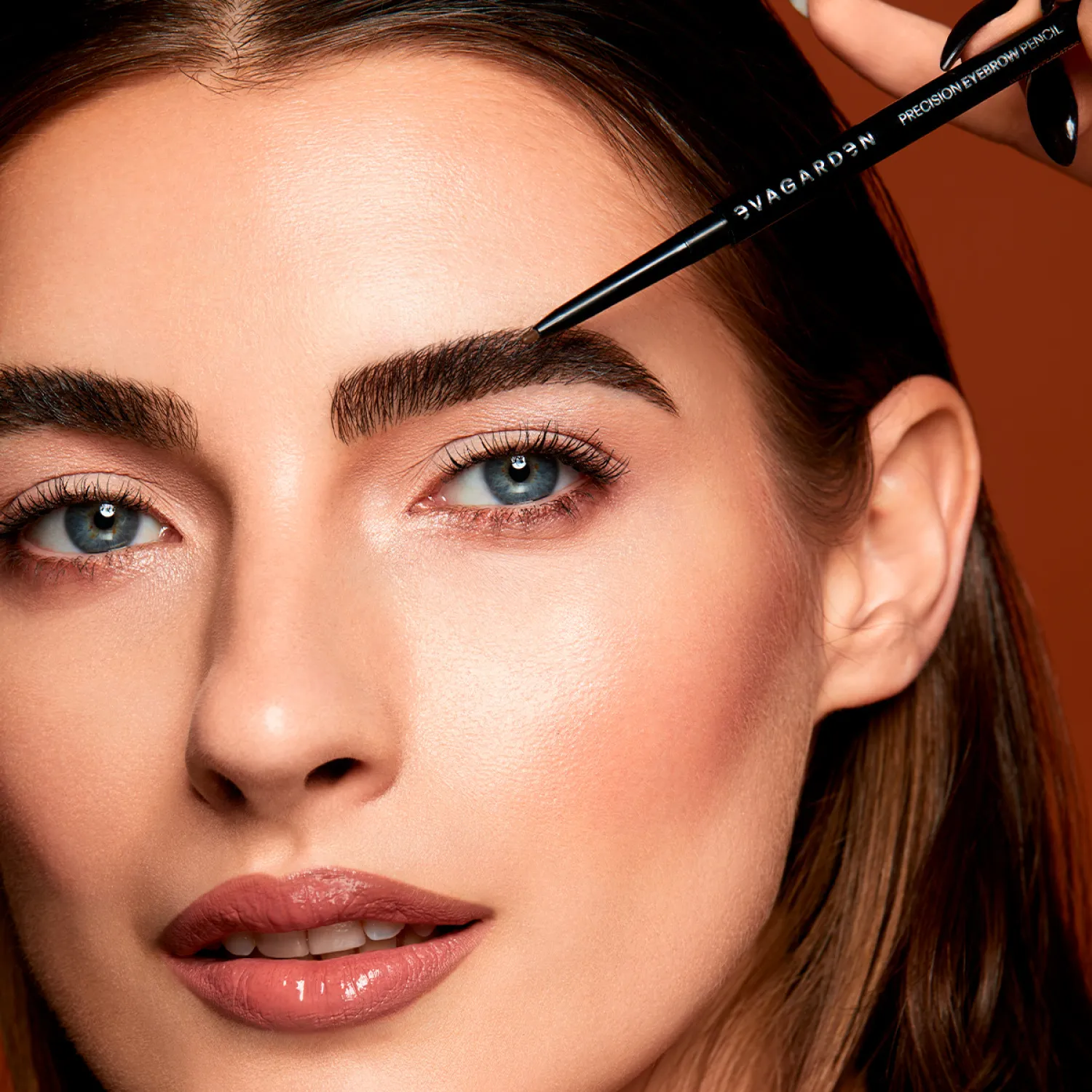 Precision eyebrow pencil Карандаш для бровей супертонкий