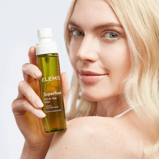 Superfood Мист для лица 4 в 1 Кефир-чай