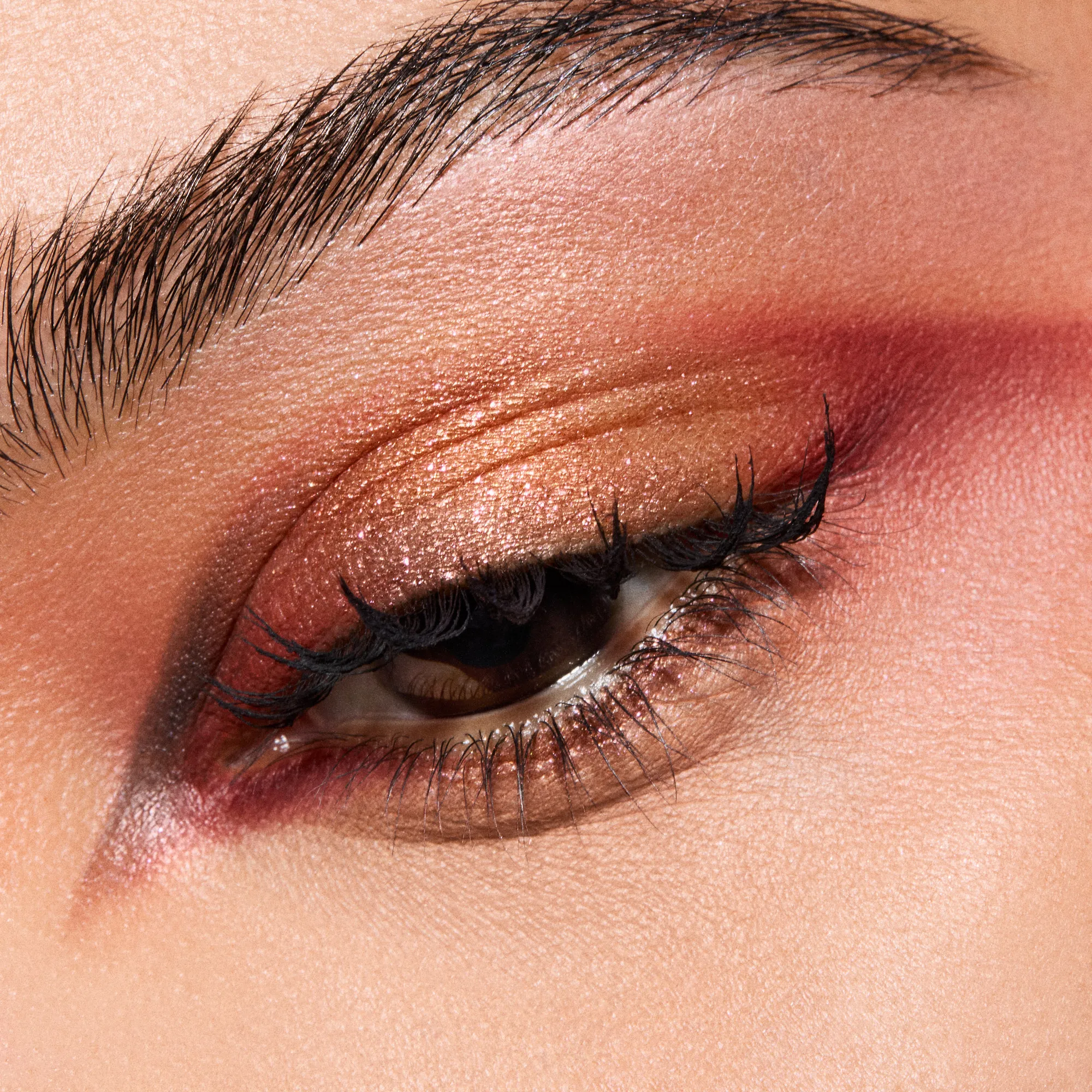 GLITTER EYE SHADOW Тени для век