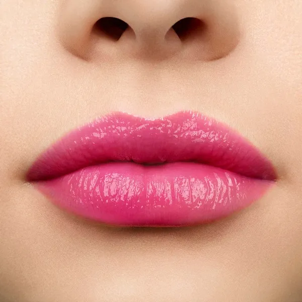 Kisskiss Bee Glow Бальзам для губ пробуждающий цвет