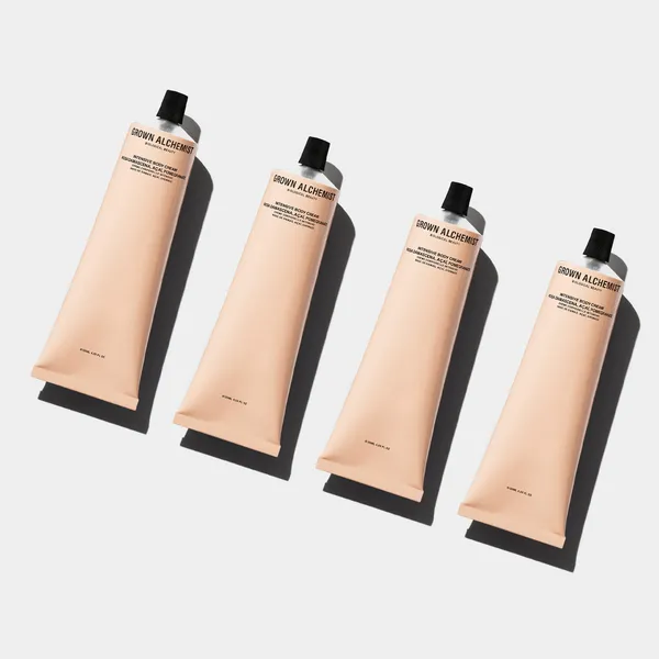 Интенсивно увлажняющий крем для тела дамасская роза, асаи и гранат