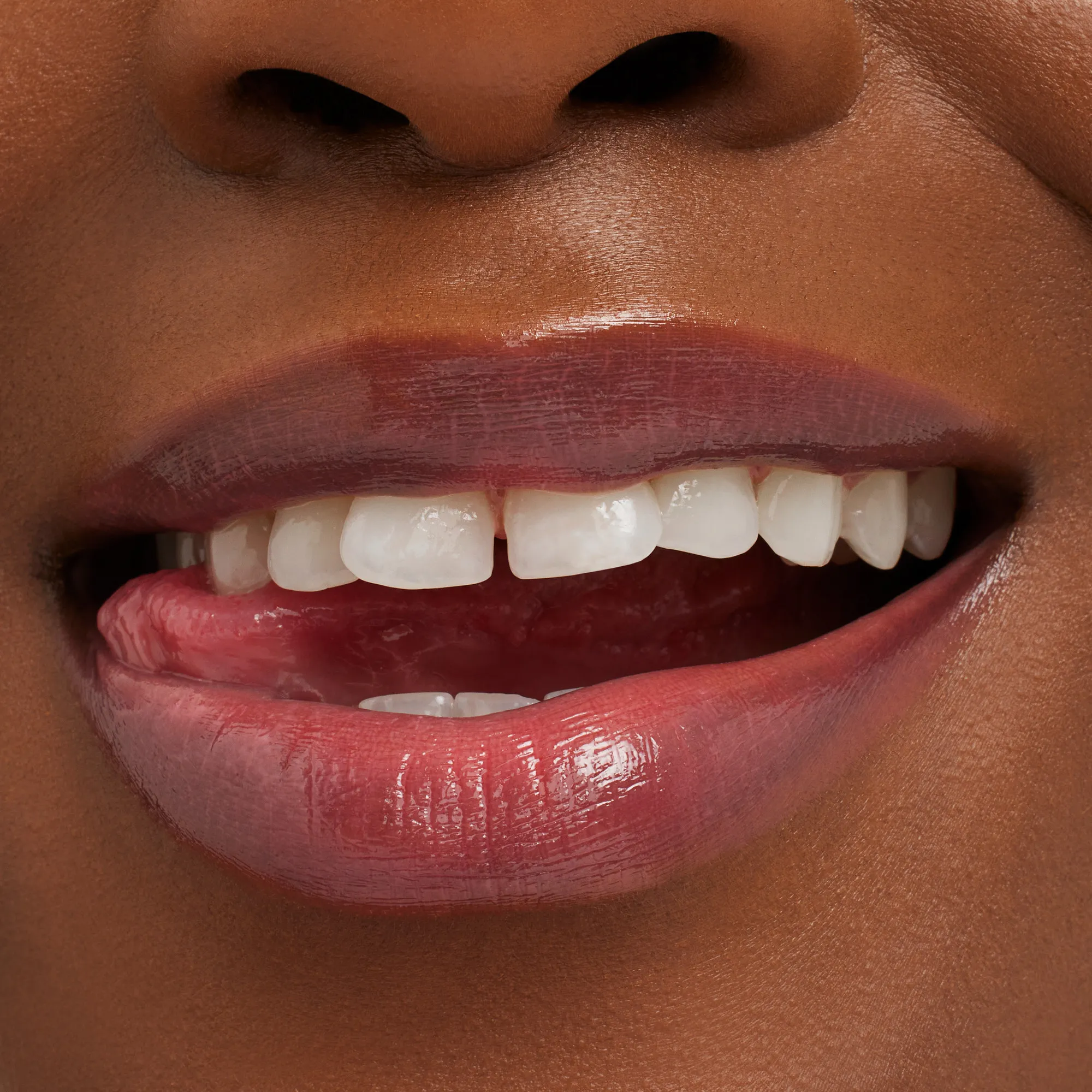 Glow Play Tendertalk Lip Balm Бальзам для губ