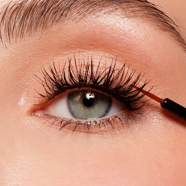 EYELASH SERUM Сыворотка для роста ресниц