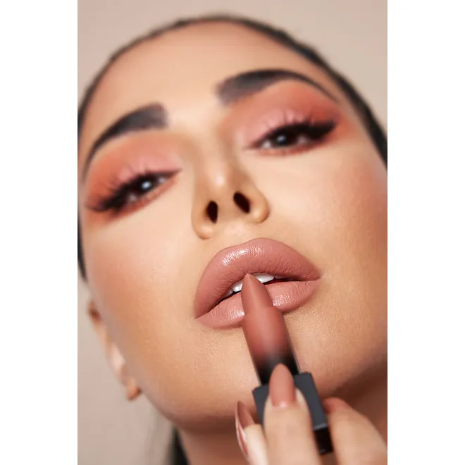 POWER BULLET CREAM GLOW Помада для губ