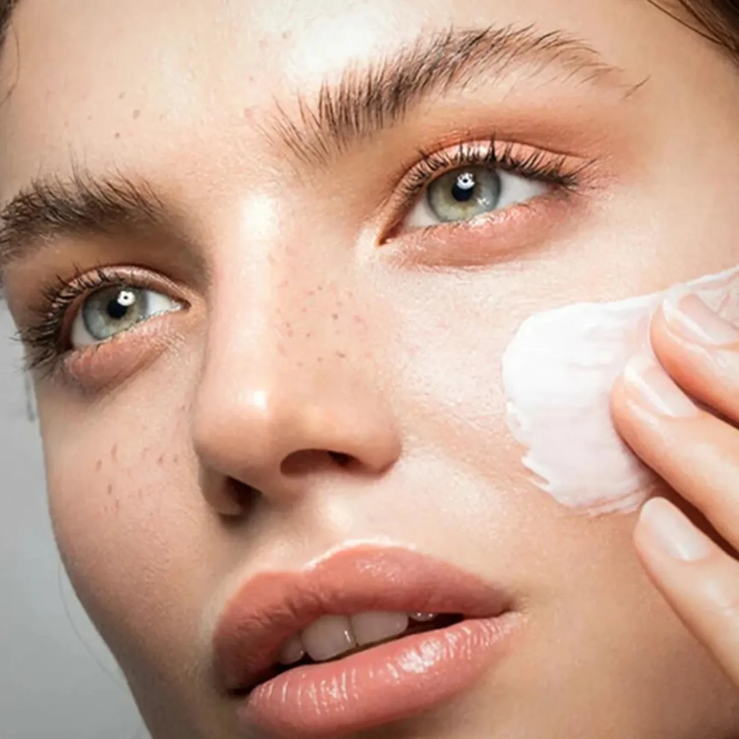 SKIN CARE ELIXIR MATIFIANT A LA MALACHITE Крем-основа под макияж защитный матирующий SPF20