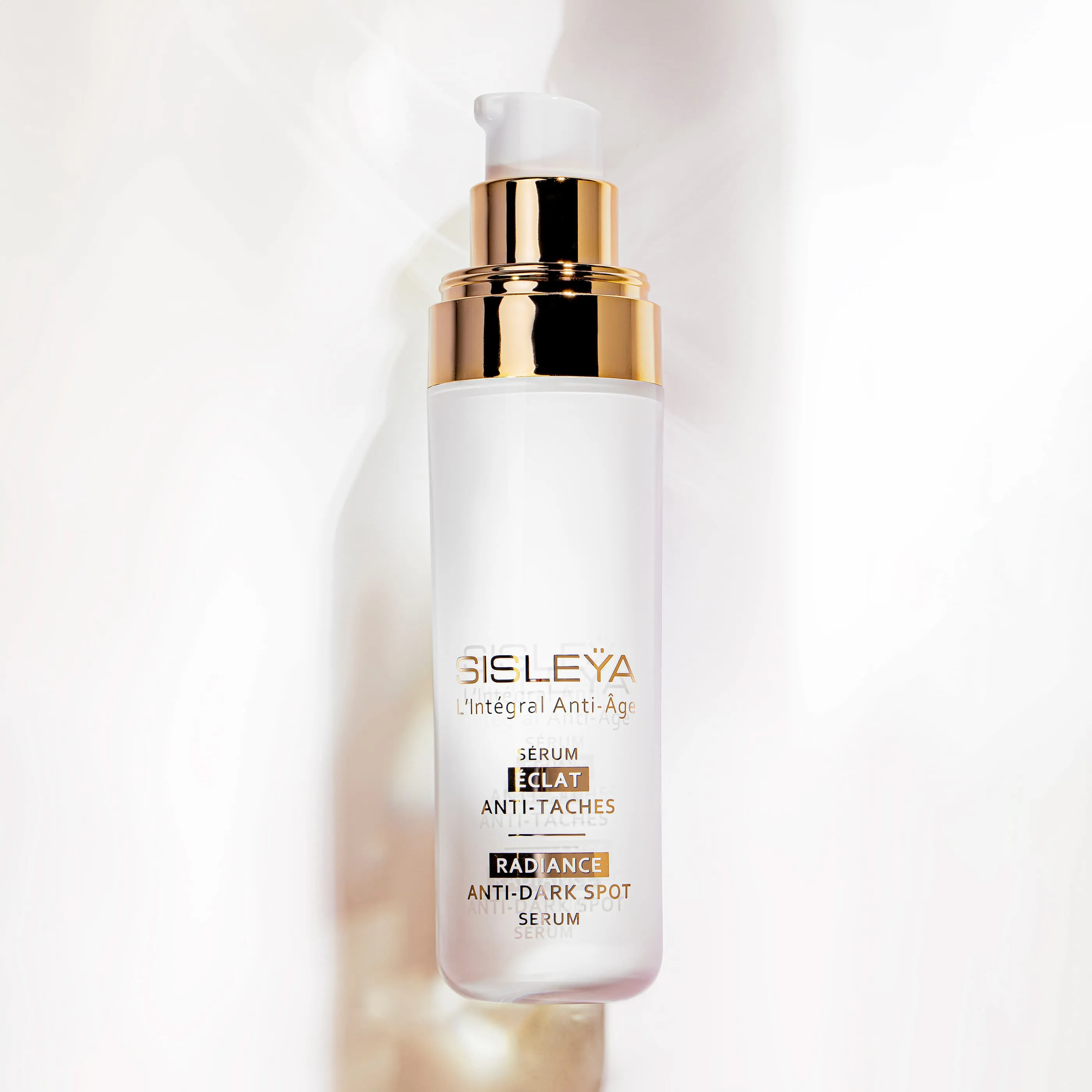 Sisleÿa L'Intégral Anti-Âge Интегральная антивозрастная сыворотка для сияния кожи и борьбы с пигментацией