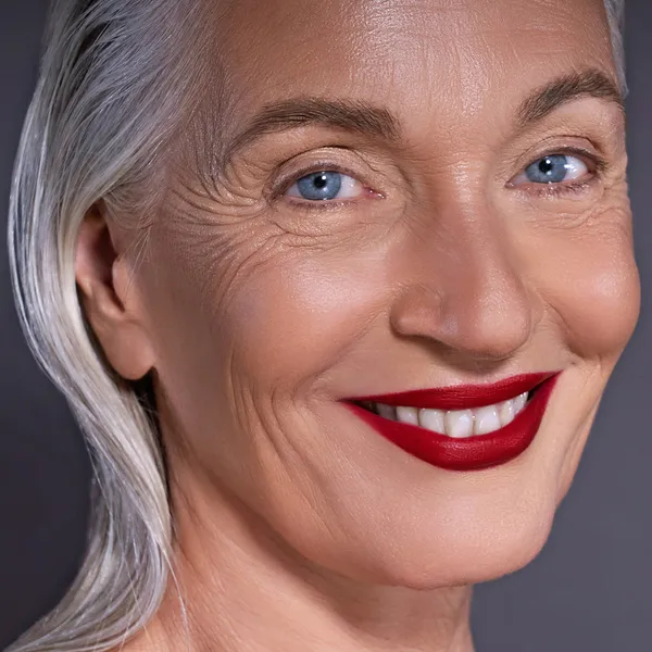 I NEED A ROUGE LIP STYLETTO Помада для губ I NEED A ROUGE LIP STYLETTO Помада для губ