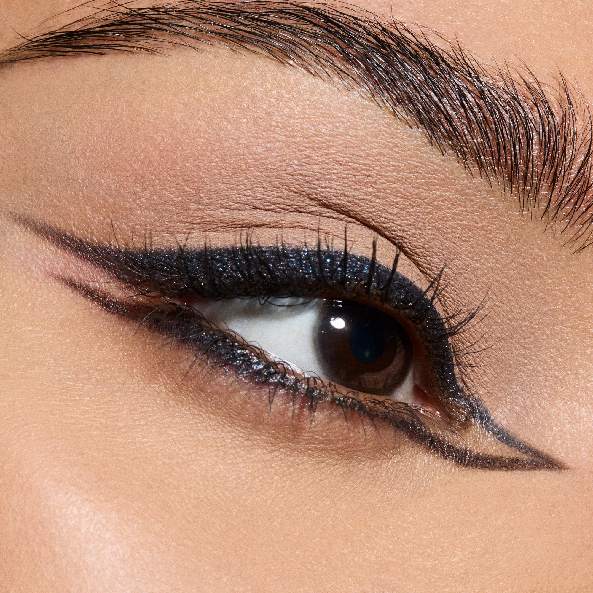 METALLIC EYE SHADOW Тени для век