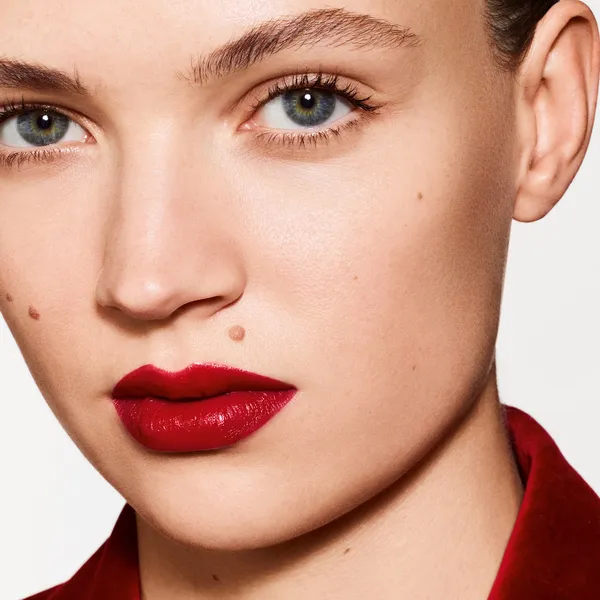 Joli Rouge Губная помада с атласным эффектом