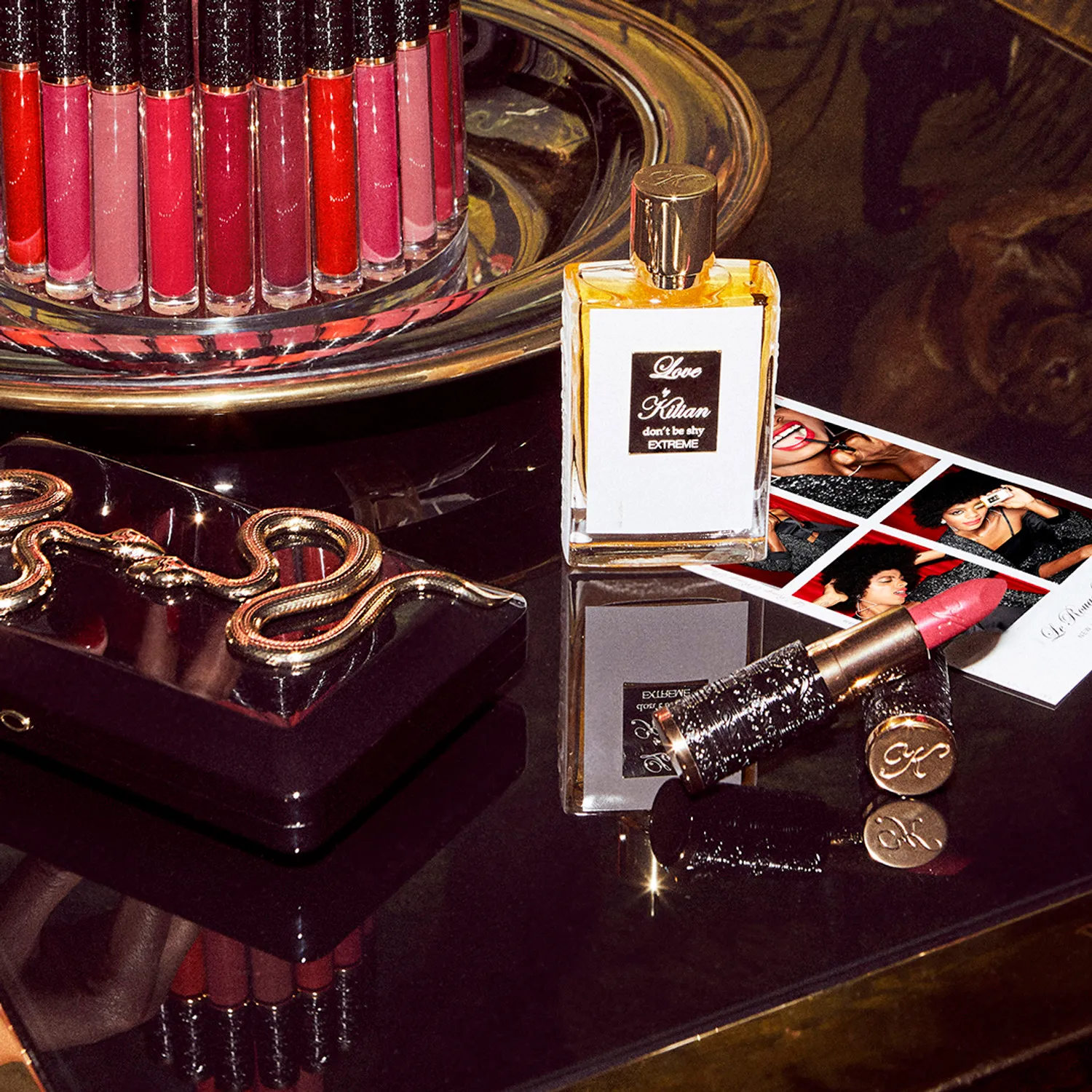 Le Rouge Parfum Liquid Ultra Matte Жидкая матовая помада