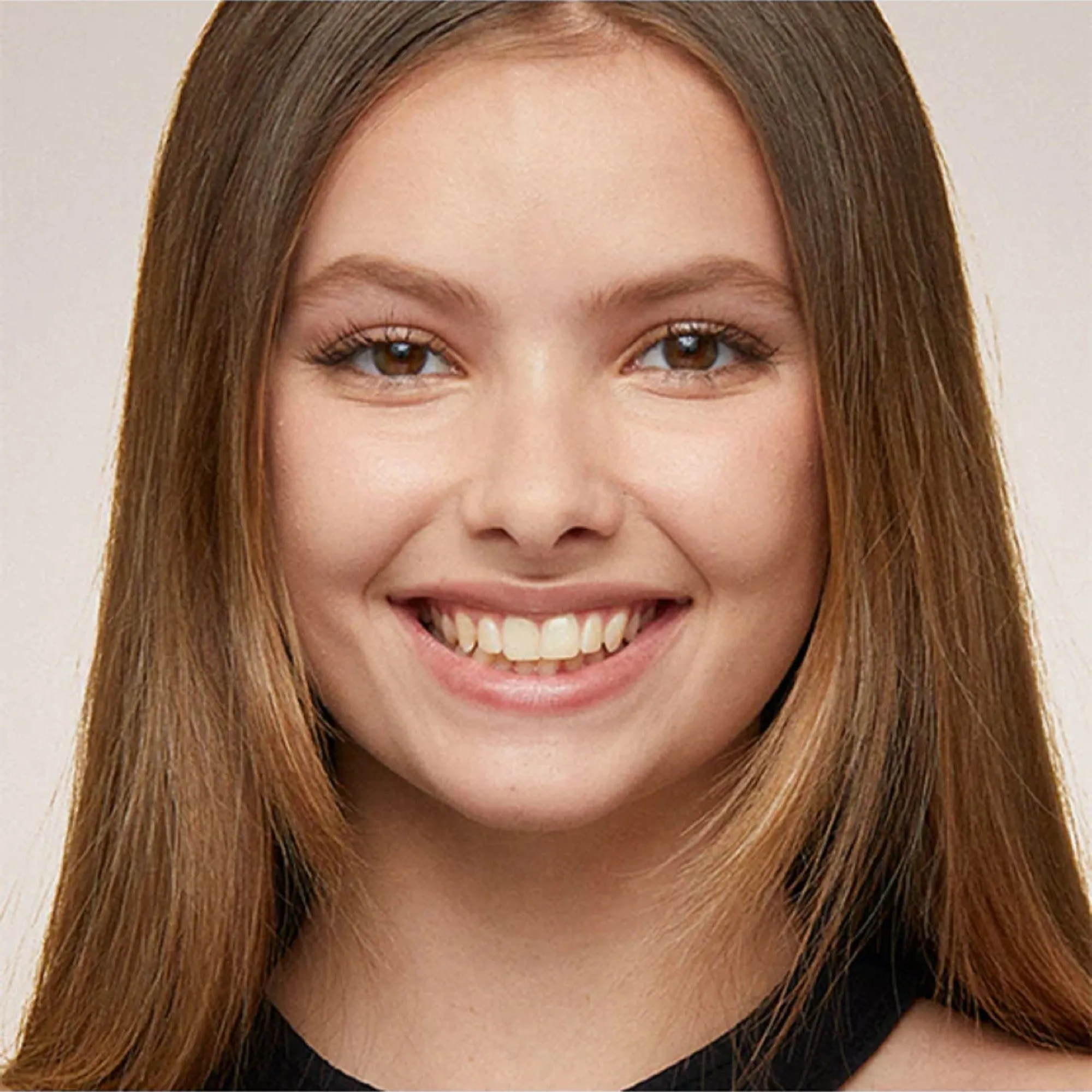 Double Wear Устойчивый тональный флюид SPF20