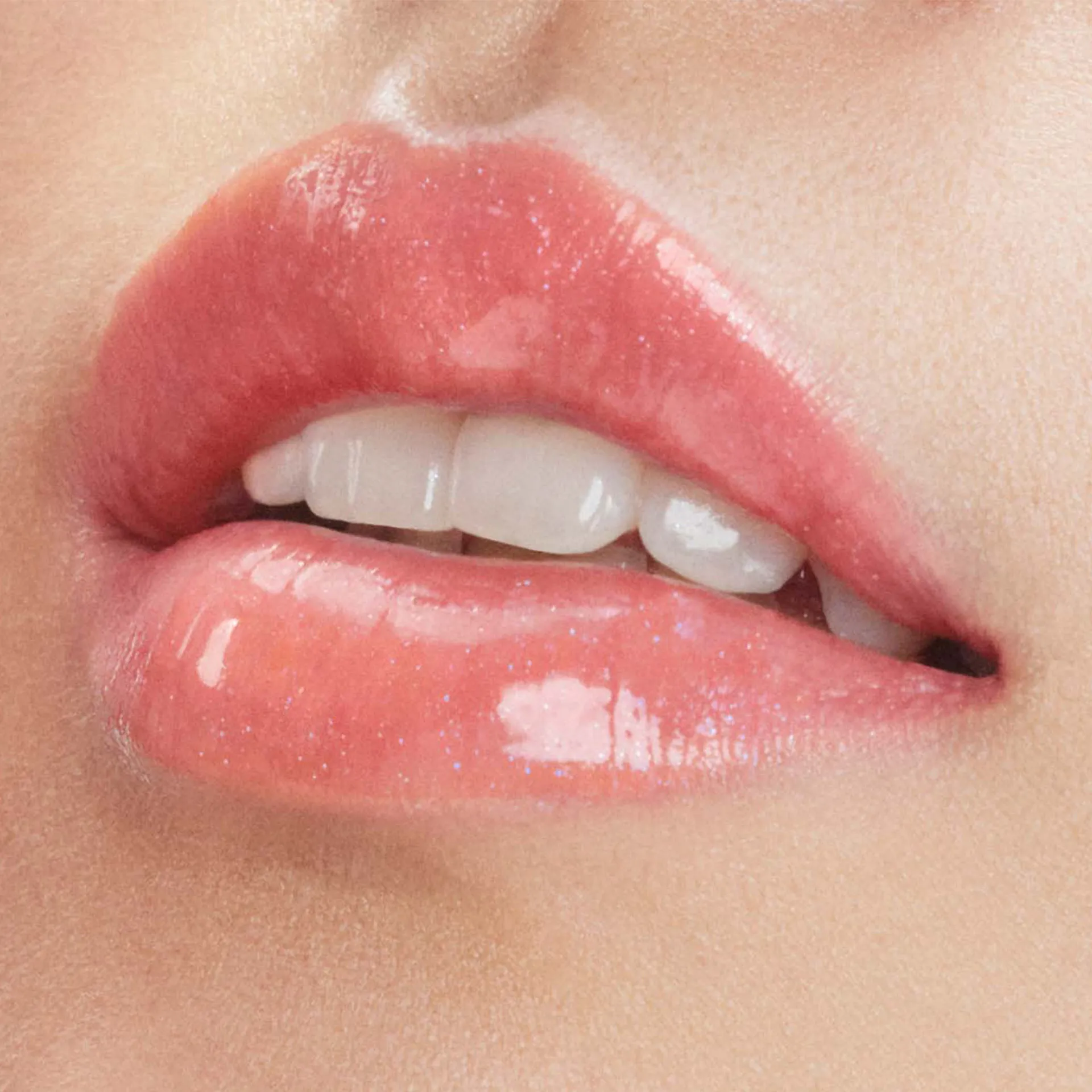 Lip Comfort Oil Масло-блеск для губ