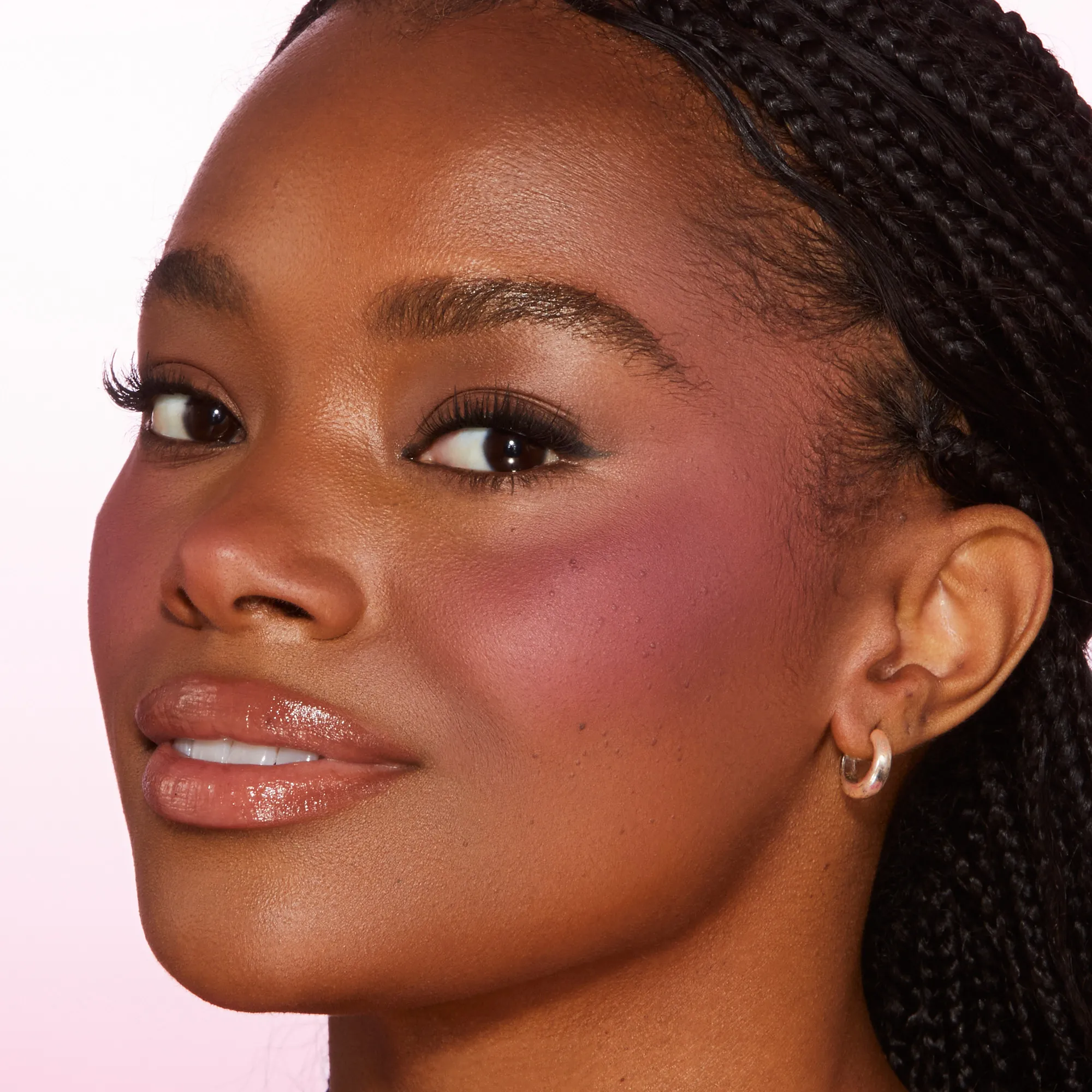 CLOUD CRUSH BLUSH Румяна