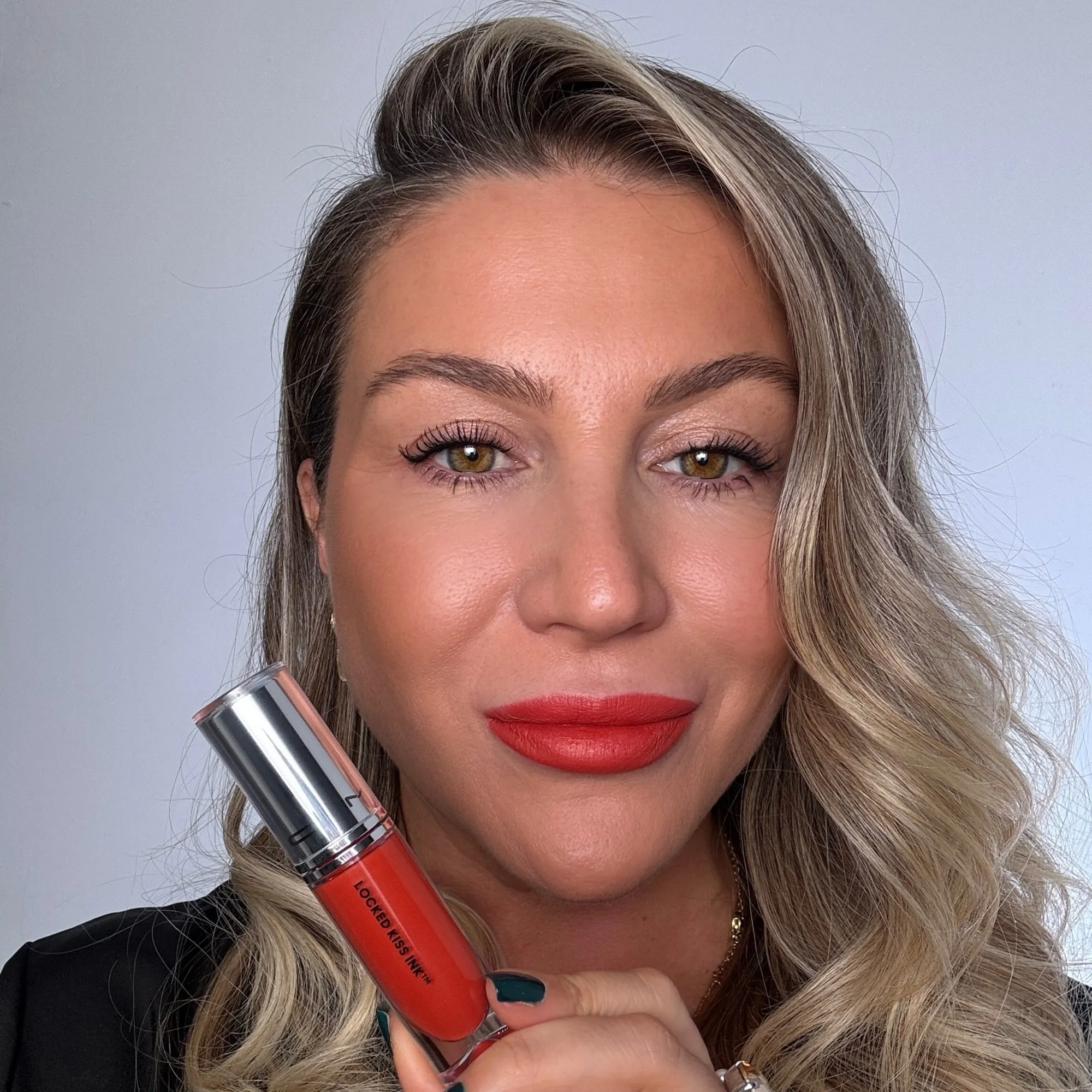 LOCKED KISS INK™ 24HR LIPCOLOUR Жидкая помада