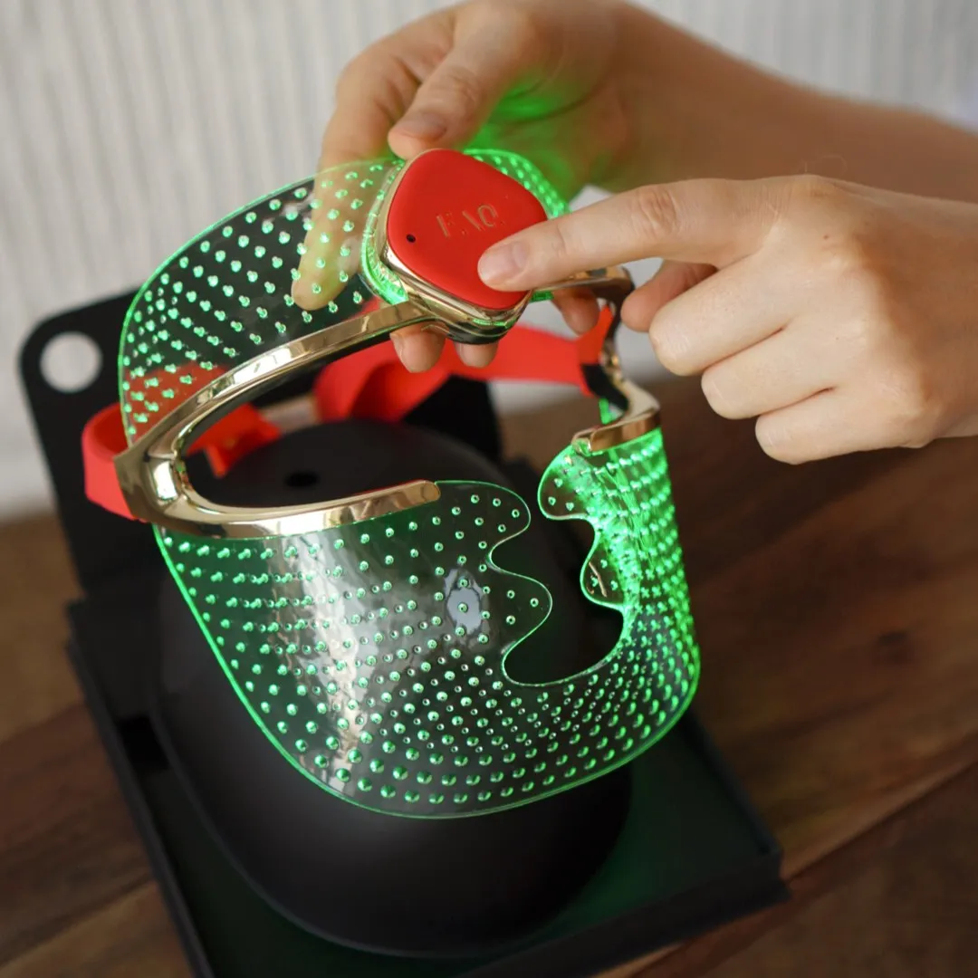 Ультралегкая LED-маска FAQ™ 201 с 3 типами LED-света для молодости вашей кожи