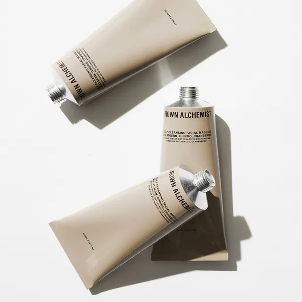 Очищающая глиняная маска пшеница, гинкго и клюква