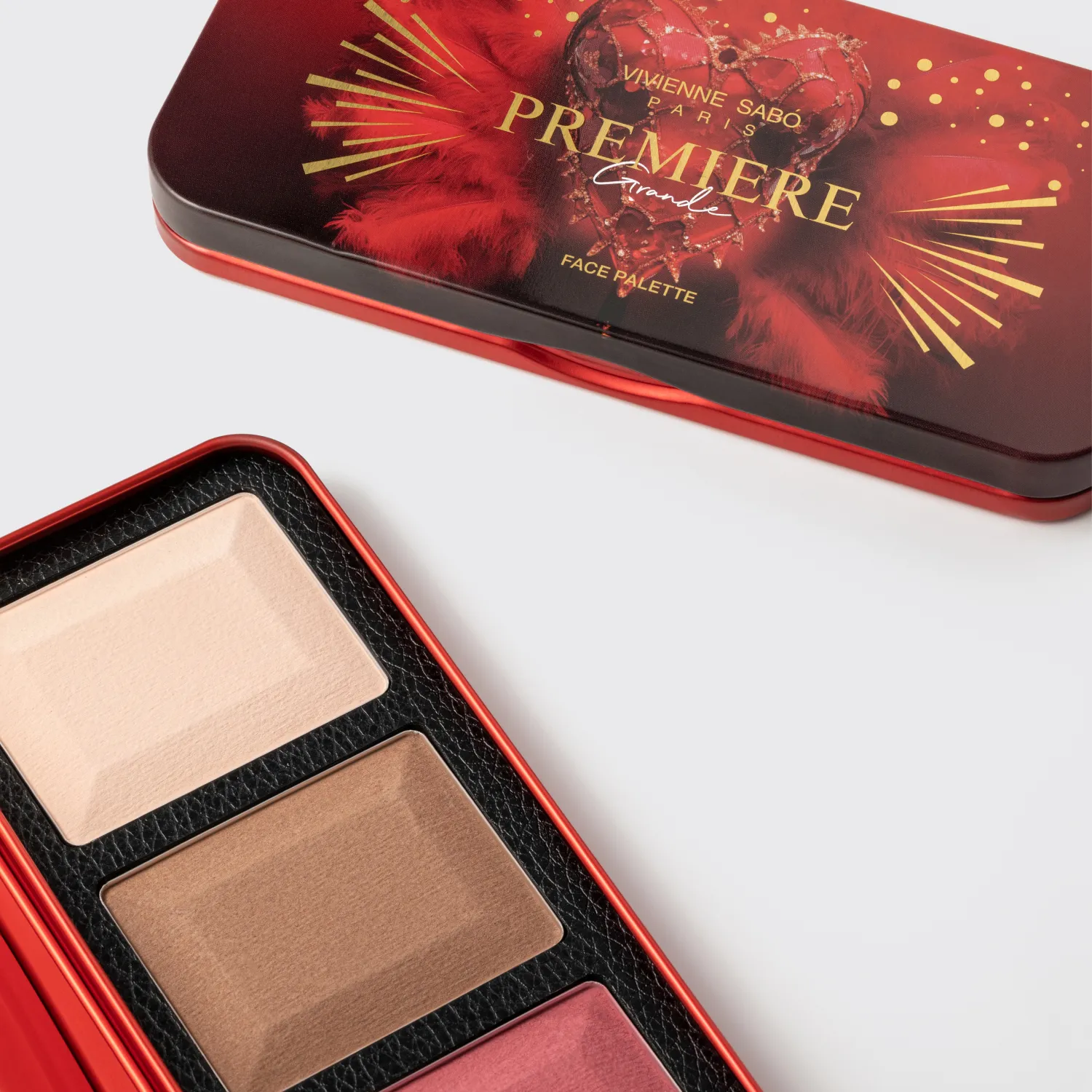 Premiere Grande Пудровая палетка для моделирования лица