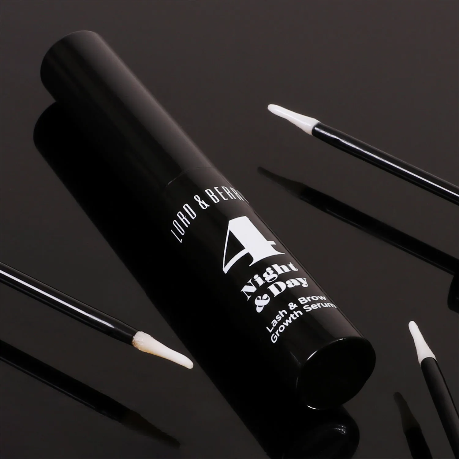 4 Night & Day Сыворотка для роста бровей и ресниц