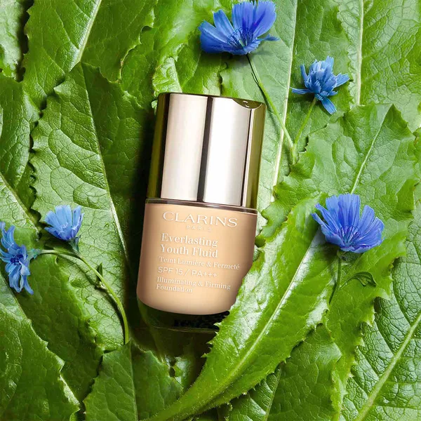 Everlasting Youth Fluid Устойчивый тональный флюид с омолаживающим действием SPF15