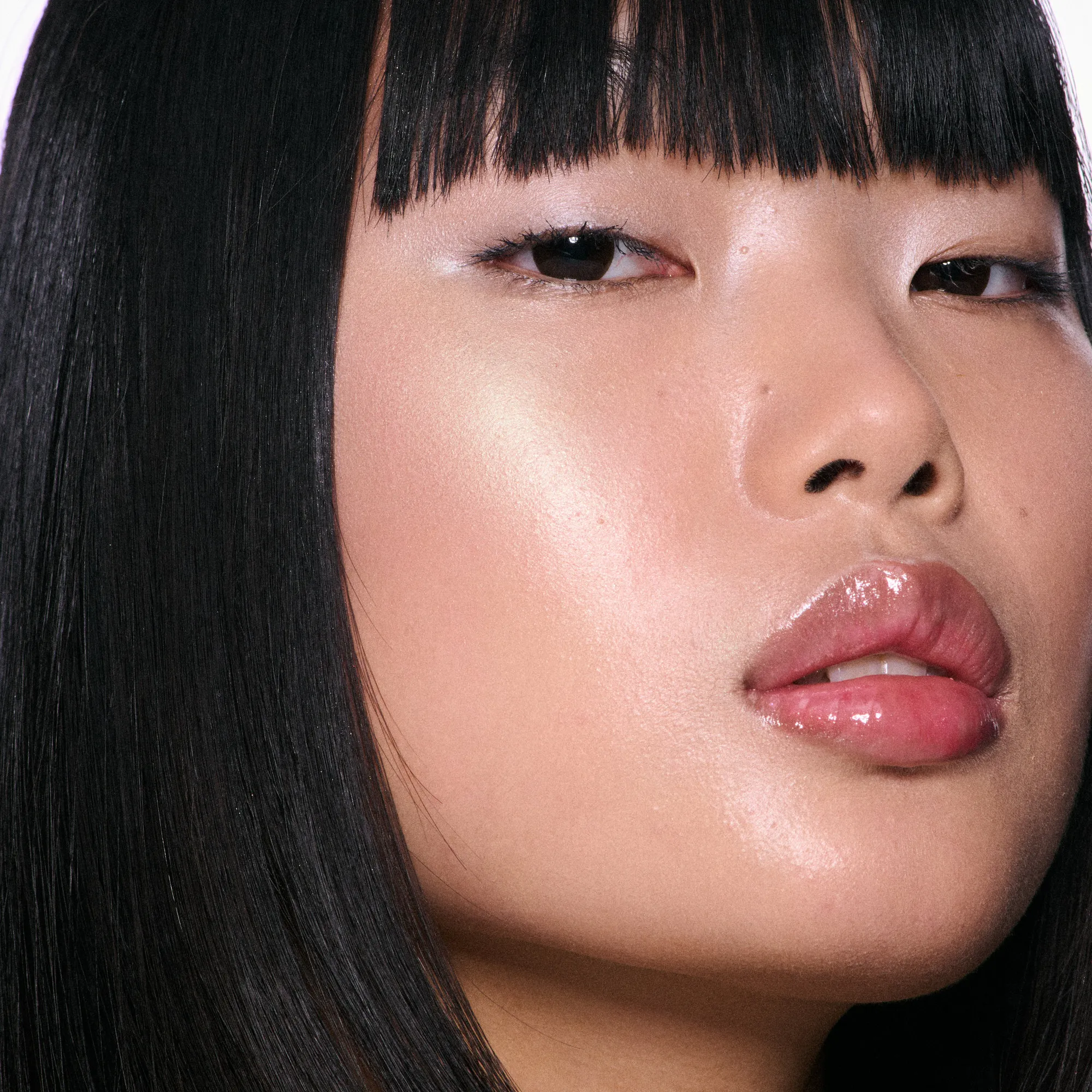 BOUNCE&GLEAM HIGHLIGHTER Хайлайтер для лица