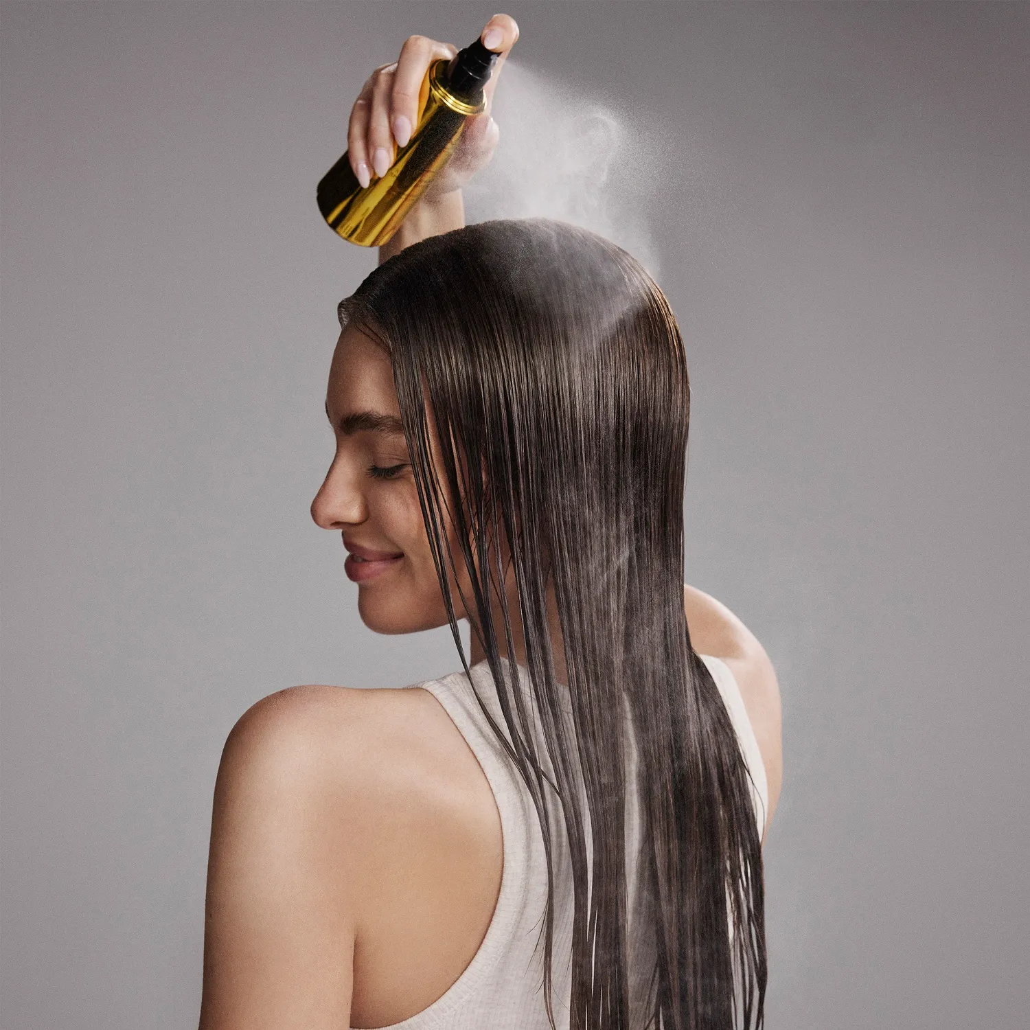 Diamond Glass All для всех типов волос Несмываемый спрей для укладки