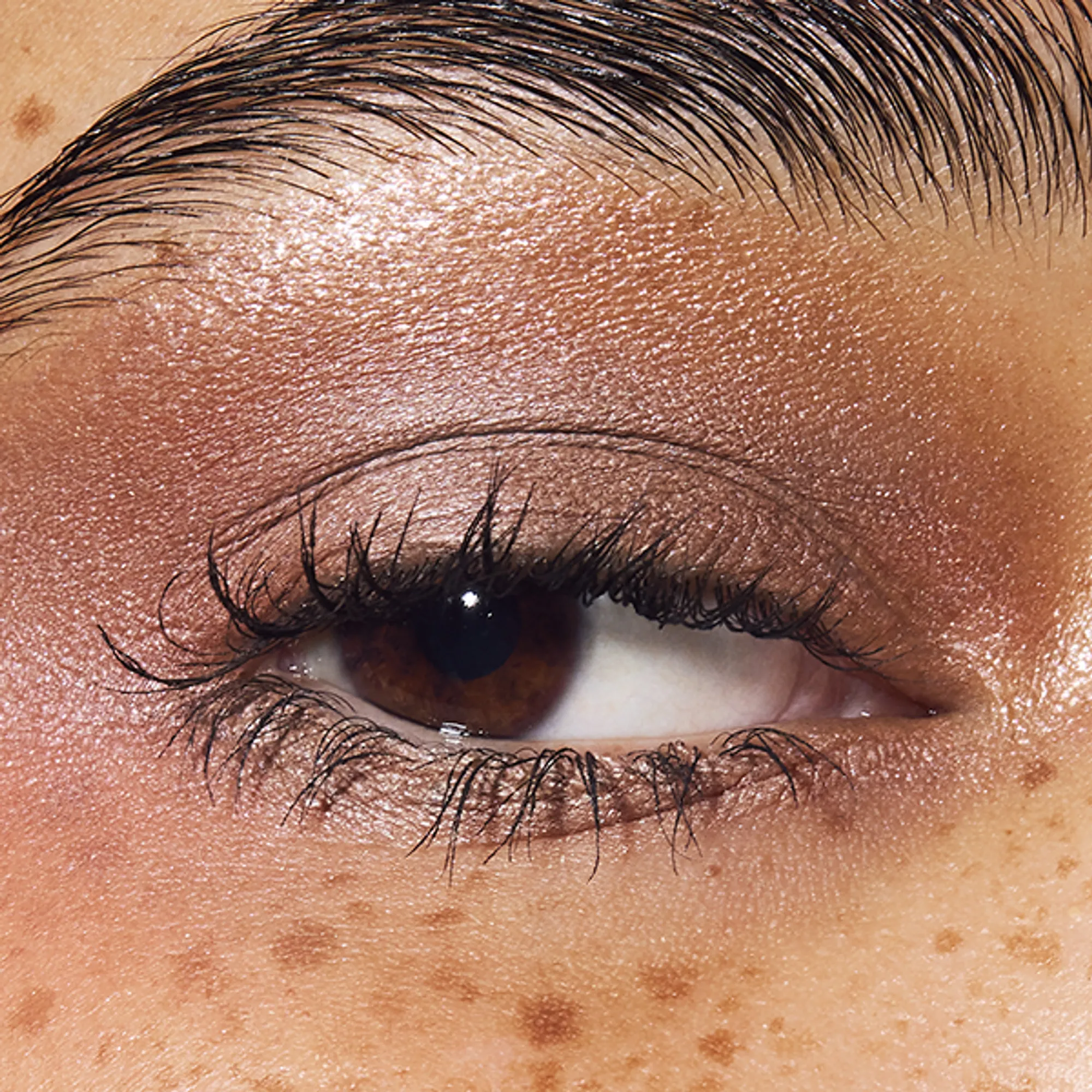 DAZZLESHADOW EYESHADOW STICK Тени для век в стике