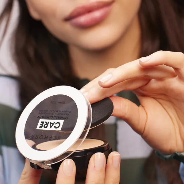 Care Mineral Compact Компактная тональная крем-пудра с минералами