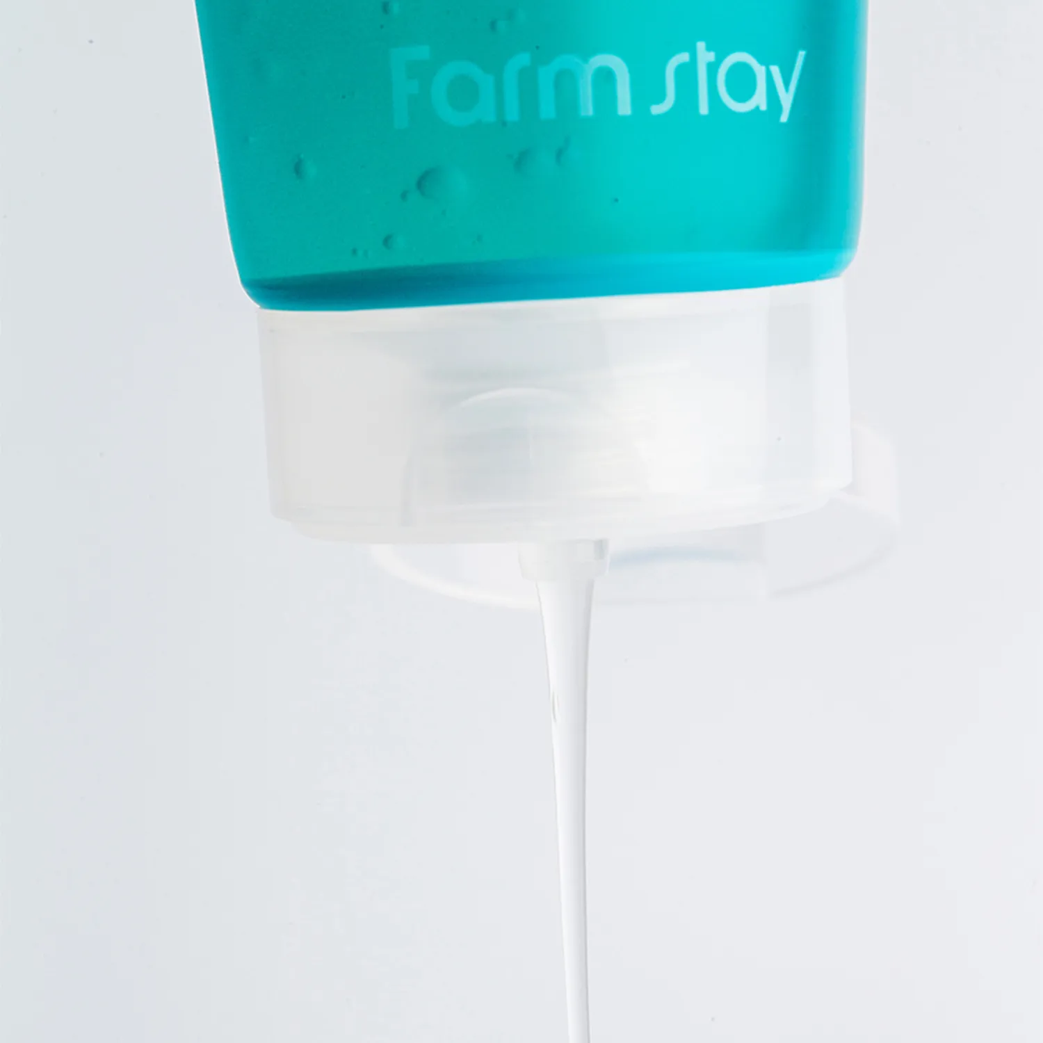 Гелевая очищающая пенка с гиалуроновой кислотой и AHA, BHA кислотами