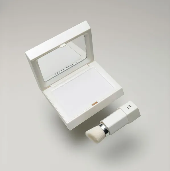 INVISIMATTE Пудра матирующая