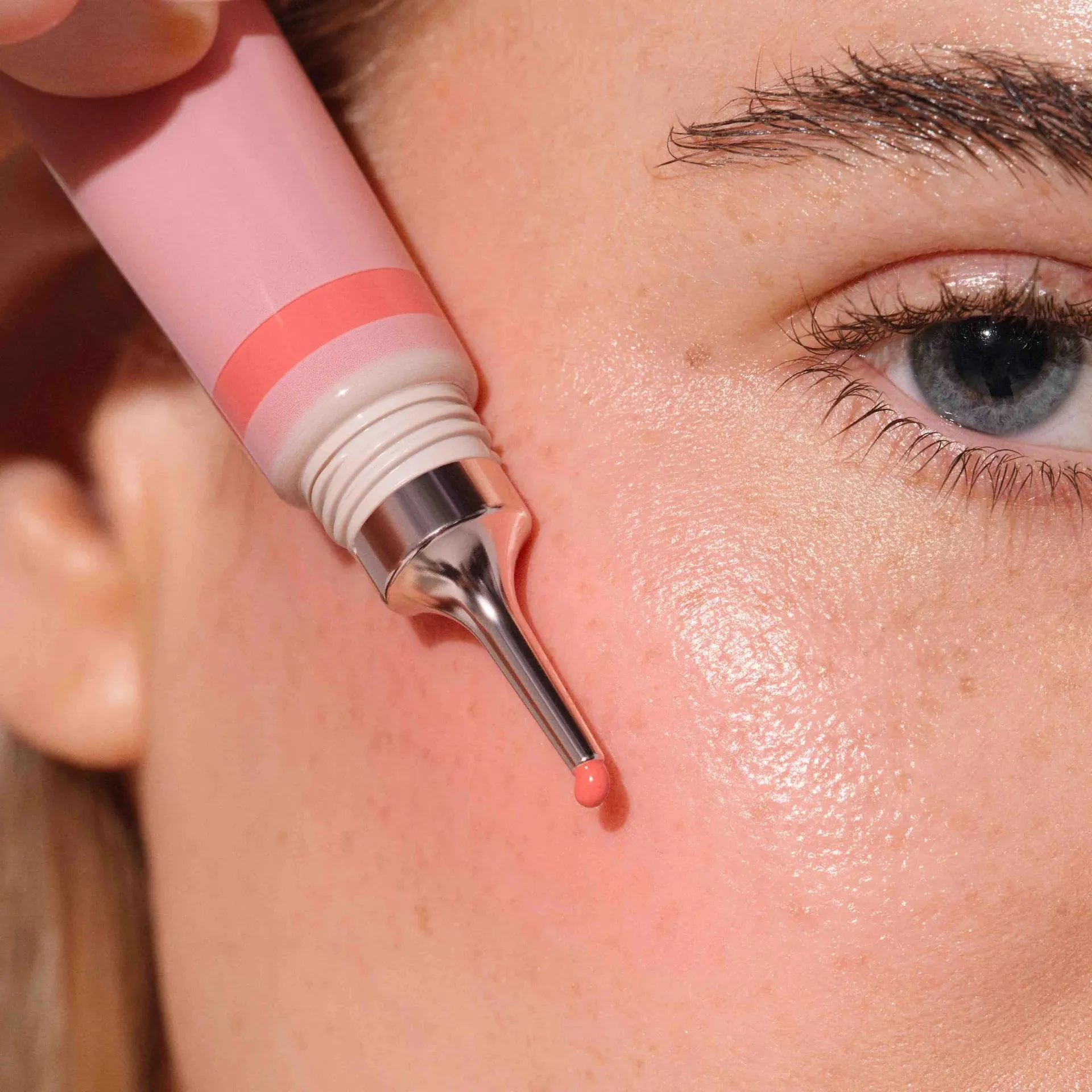 BLURRING BLUSH SERUM ΠΠΈΠ΄ΠΊΠΈΠ΅ ΡΡΠΌΡΠ½Π°