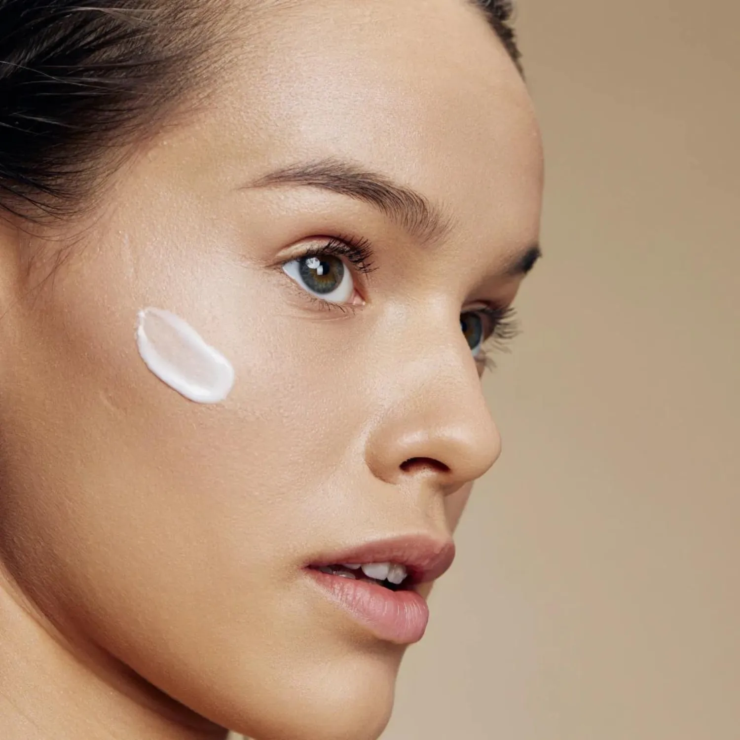 SKIN CARE FLUIDE MAGIQUE Крем-маска ночная для сияния кожи лица