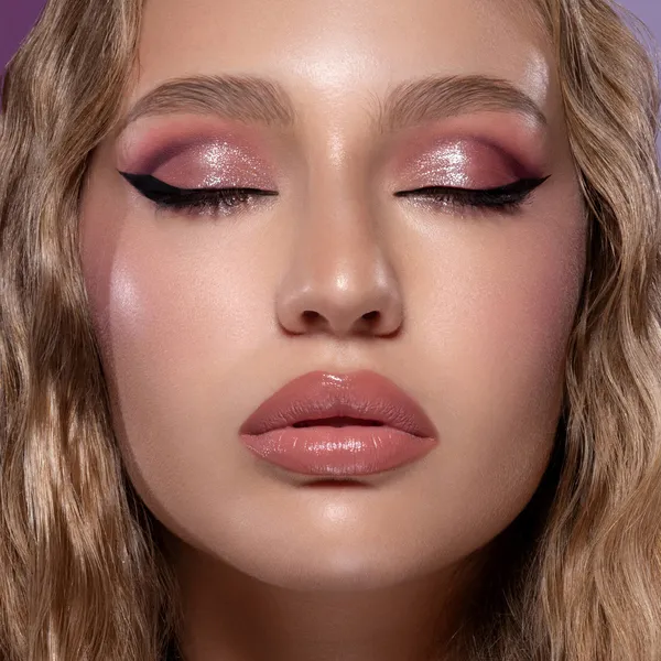 LOVE FACE PALETTE Палетка для лица LOVE FACE PALETTE Палетка для лица