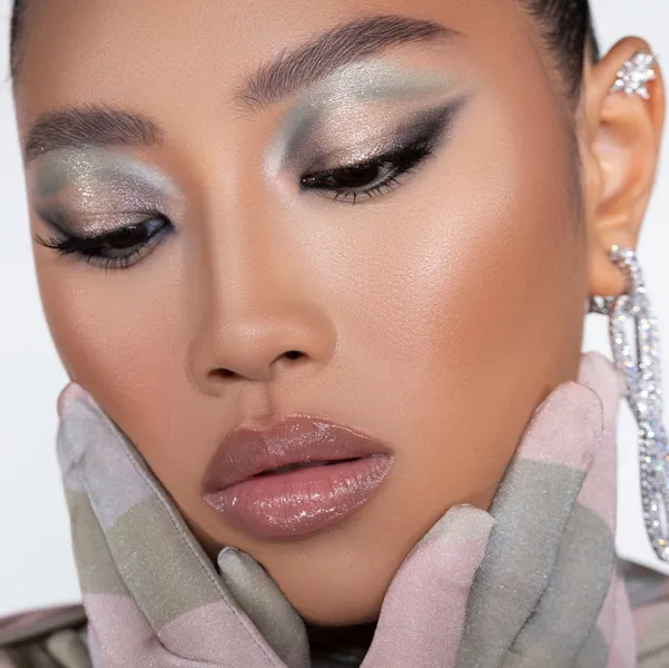 RETRO GLAM PALETTE Палетка теней