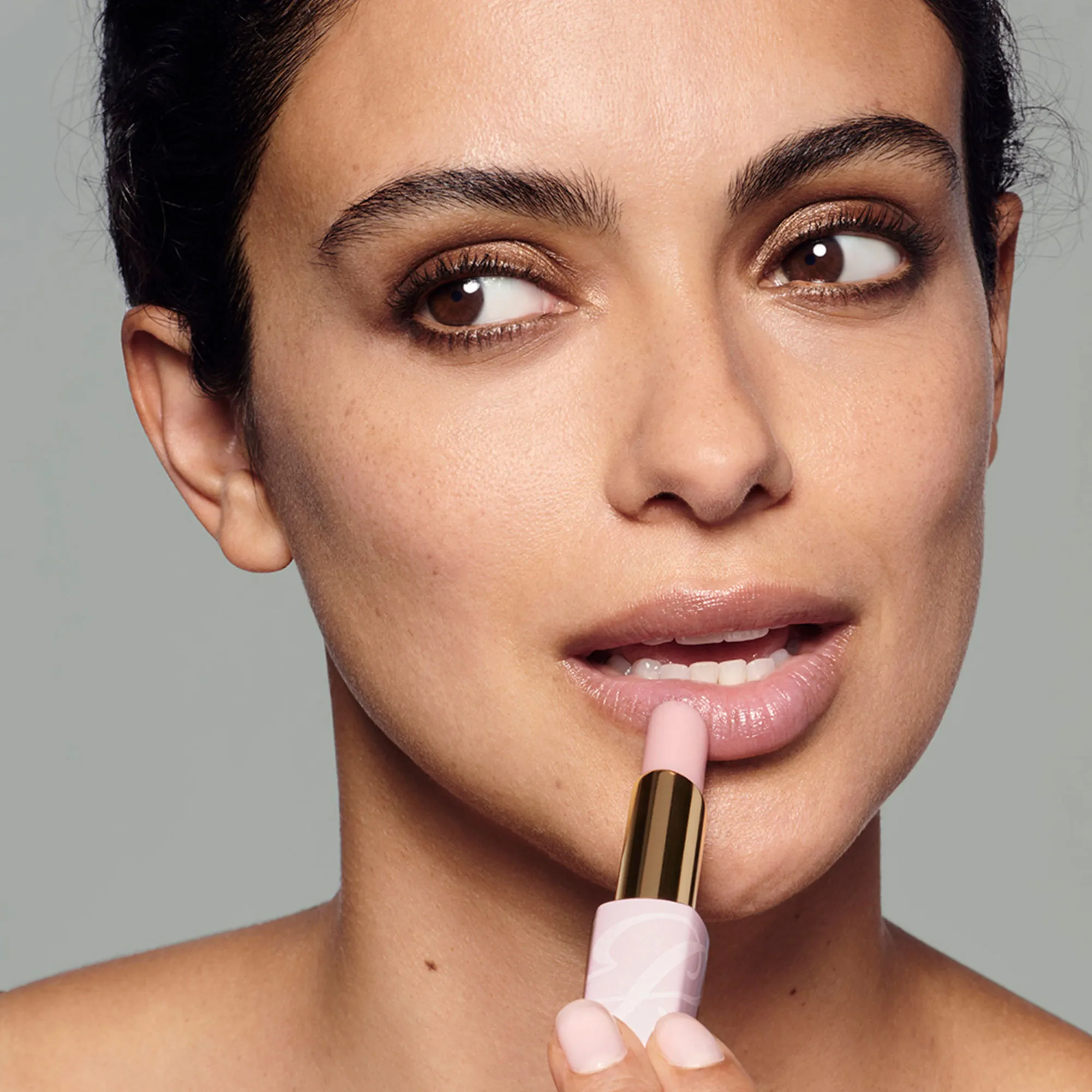 Pure Color Envy Replenish Lip Balm Ухаживающий бальзам для губ