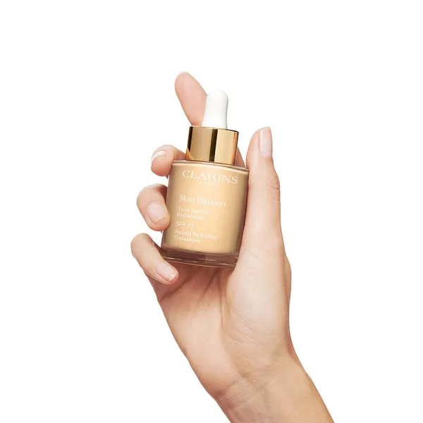 Skin Illusion Увлажняющий тональный крем с легким покрытием SPF15