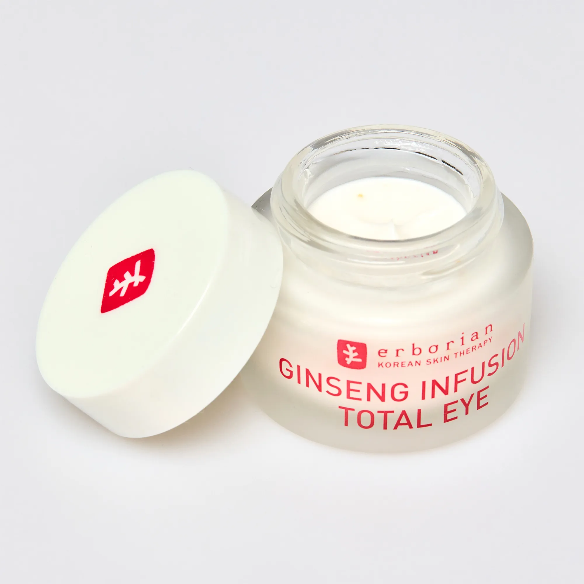 Женьшень Восстанавливающий уход за кожей вокруг глаз