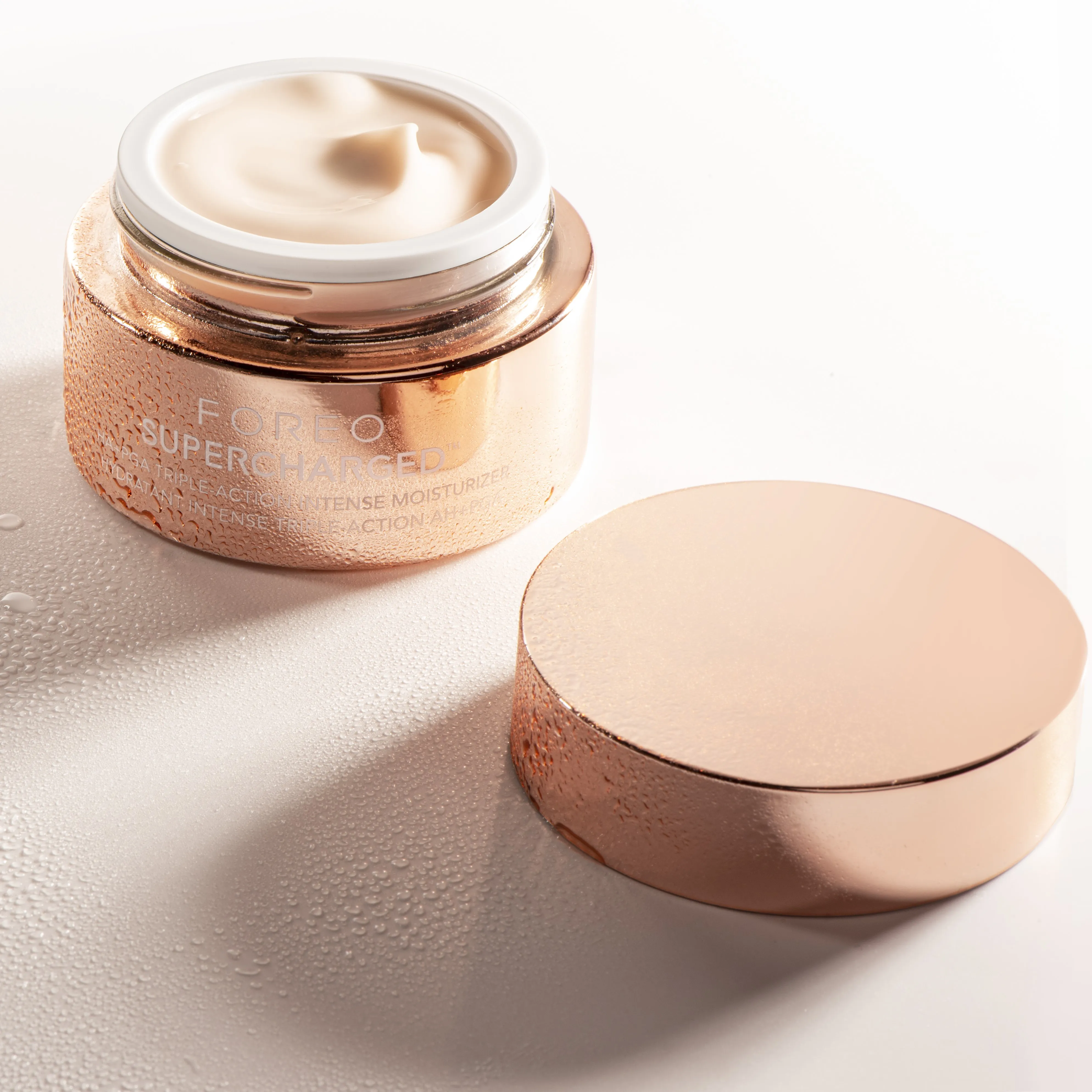 Интенсивно увлажняющий гель-крем все-в-одном SUPERCHARGED™ HA+PGA TRIPLE ACTION INTENSE MOISTURIZER