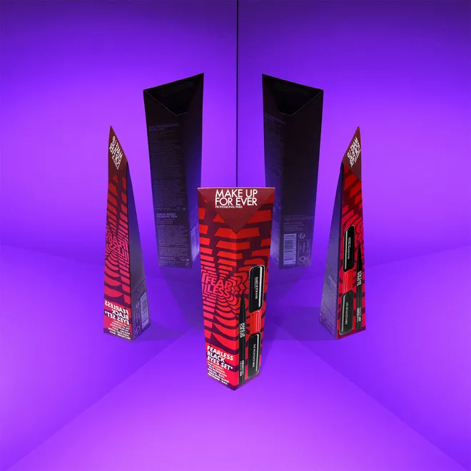 FEARLESS BLACK EYES SET Набор для макияжа глаз