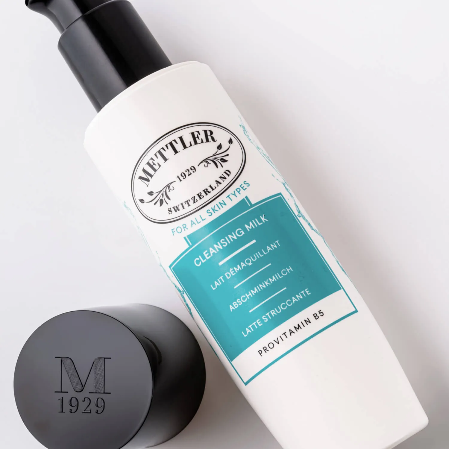 Очищающее молочко