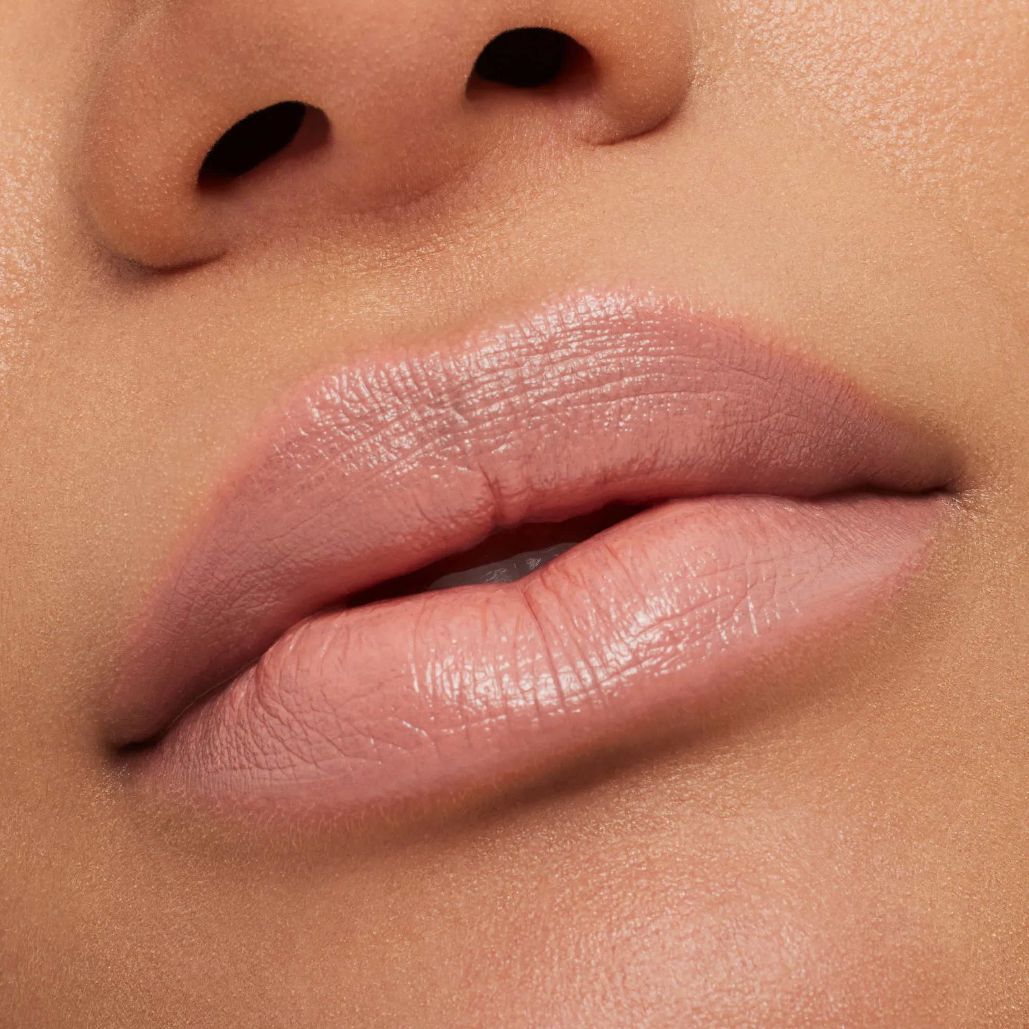 MACXIMAL SLEEK SATIN LIPSTICK Губная помада