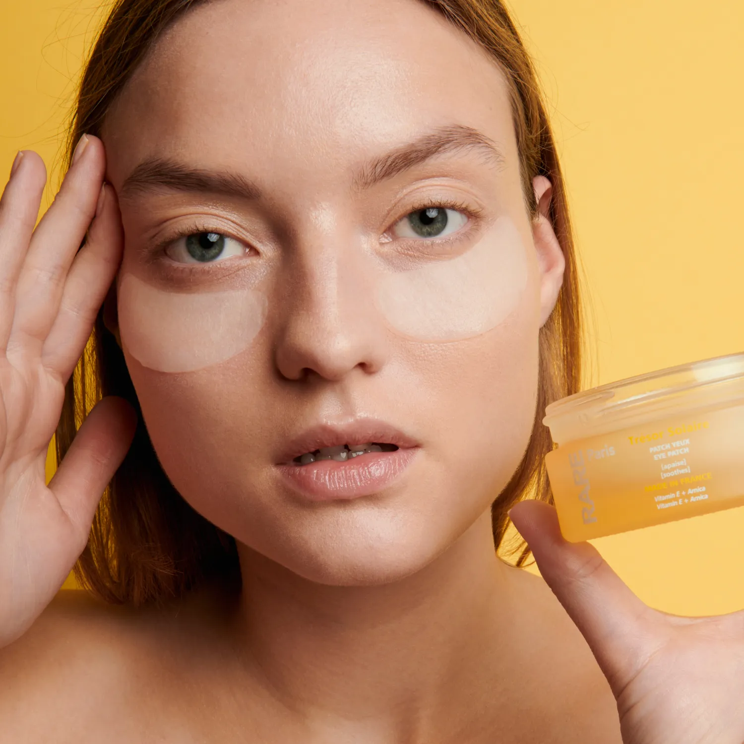 Trésor Solaire Успокаивающие патчи для области вокруг глаз