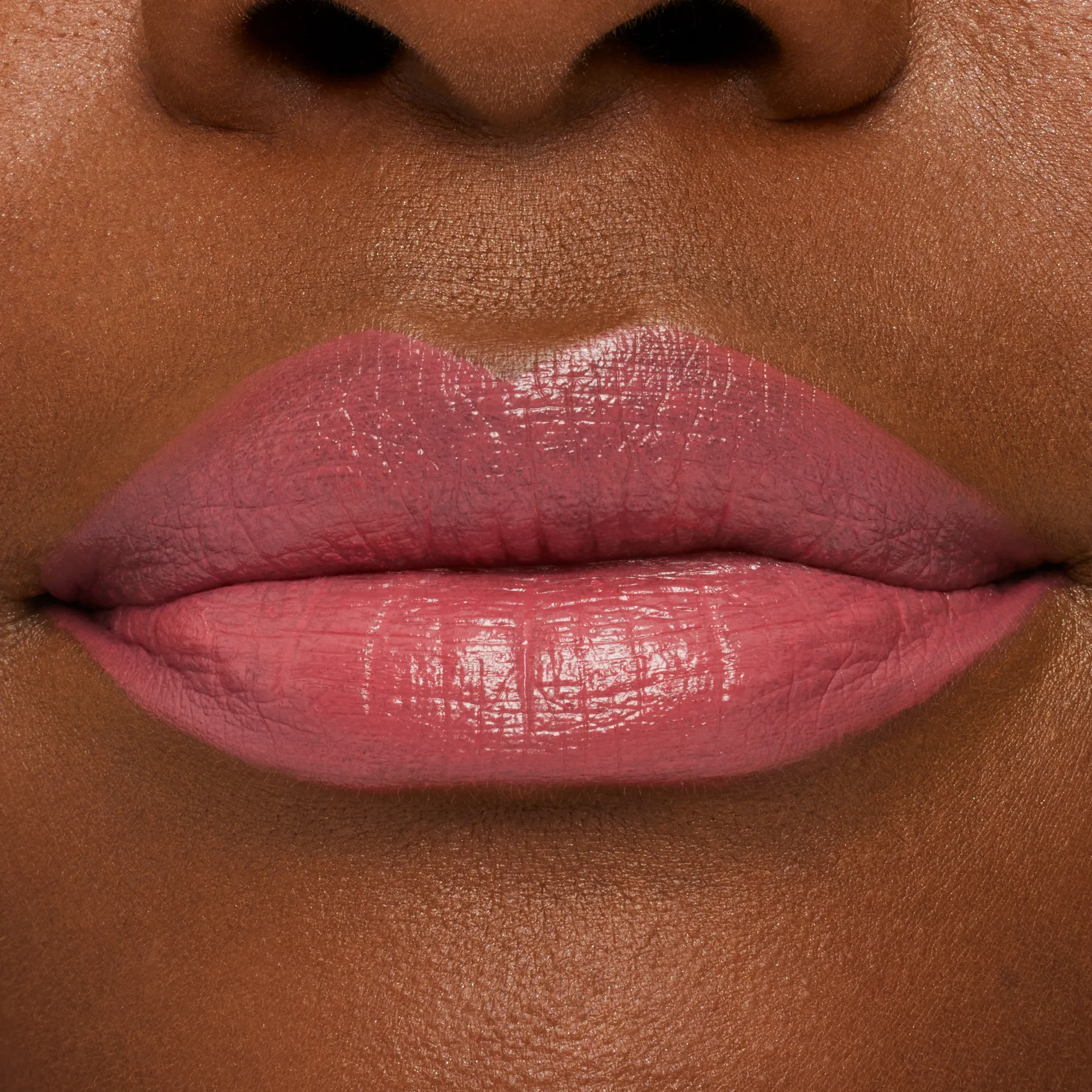 MACXIMAL SLEEK SATIN LIPSTICK Губная помада