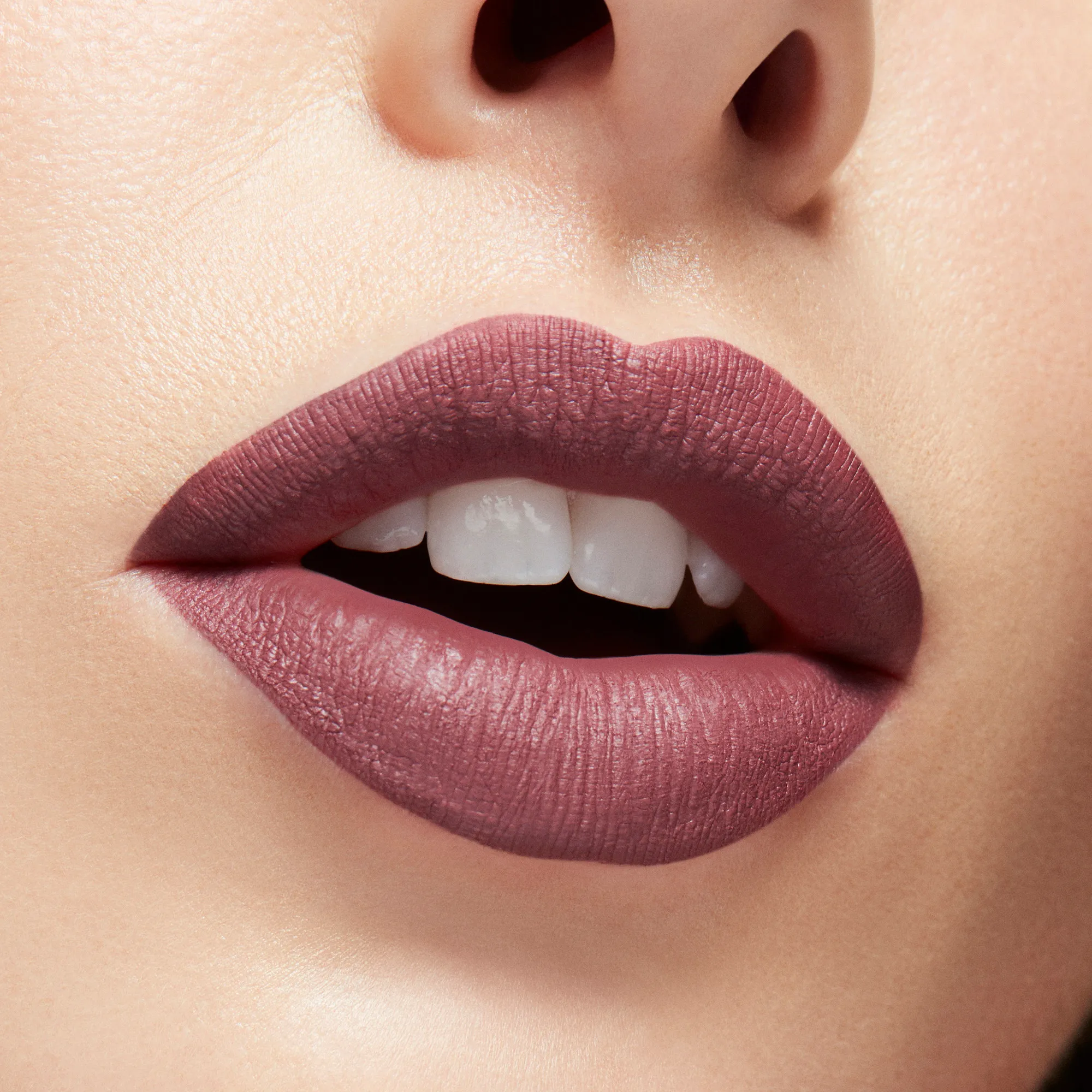 LOCKED KISS INK™ 24HR LIPCOLOUR Жидкая помада