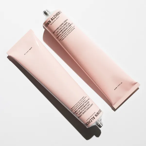 TRI-HYALURONAN Успокаивающий крем для рук цветы кактуса, кедр и комплекс