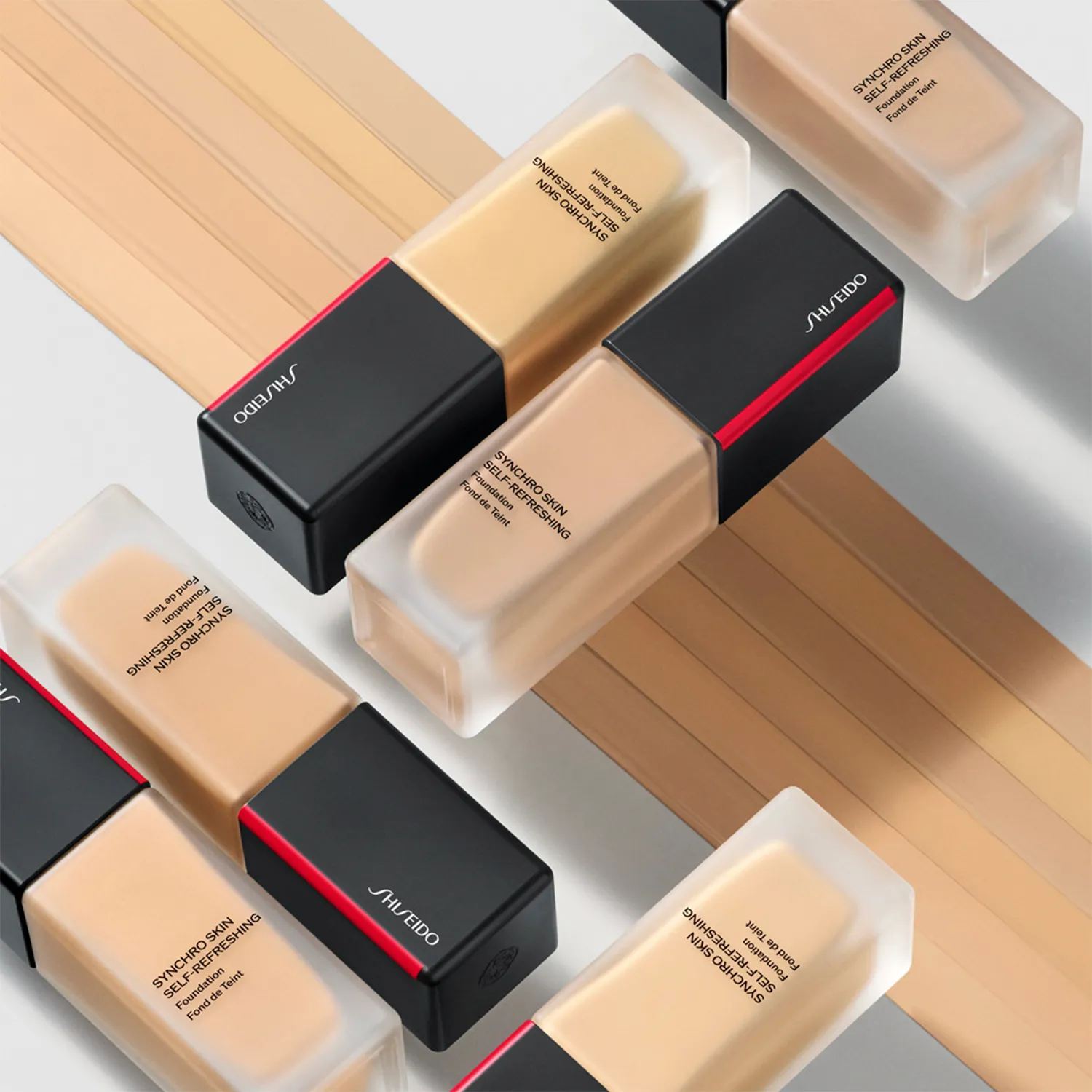 Synchro Skin Устойчивое тональное средство для свежего совершенного тона SPF 30