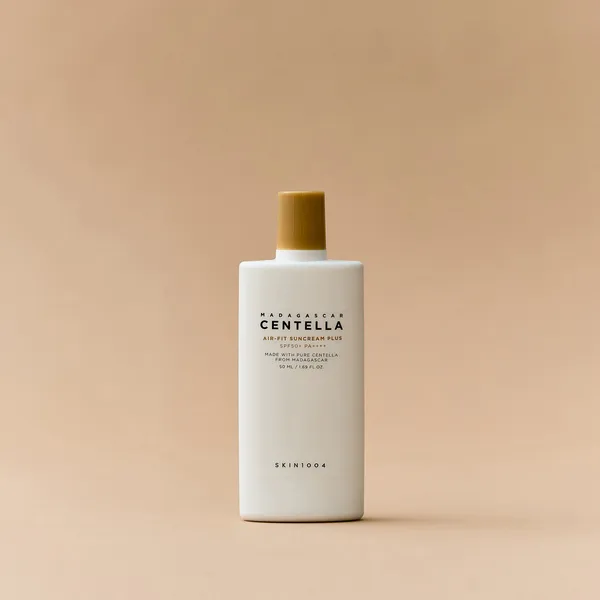 Madagascar Centella Air-Fit Suncream SPF50+ PA++++ Крем для тела солнцезащитный на основе мадагаскарской центеллы