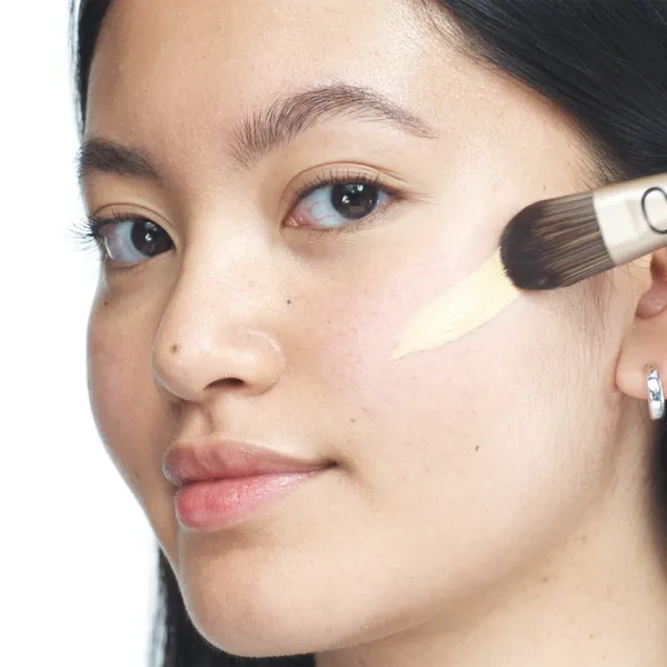 BEST SKIN EVER GLOW FDT Тональная основа с эффектом сияния