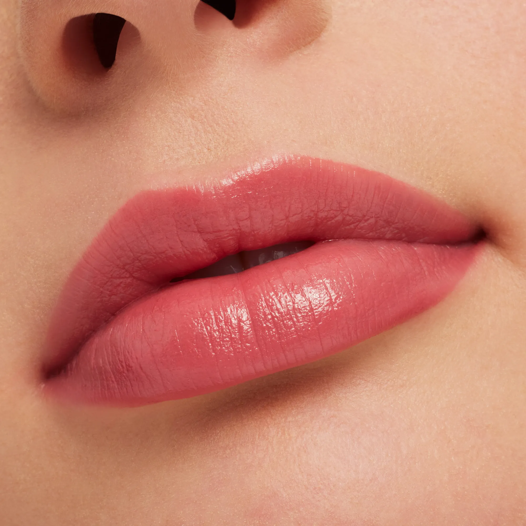 MACXIMAL SLEEK SATIN LIPSTICK Губная помада