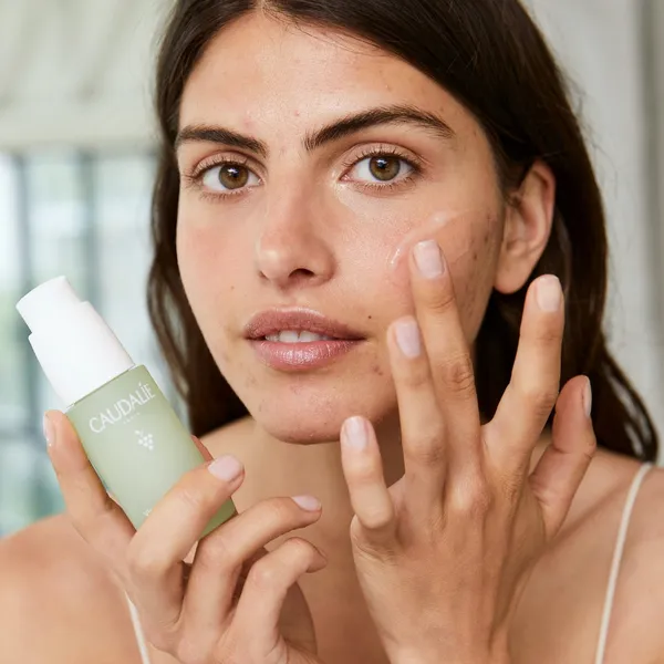 VINOPURE Сыворотка для проблемной кожи с салициловой кислотой