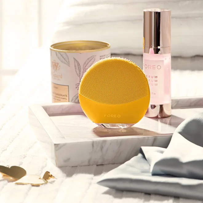 LUNA MINI 3 Электрическая очищающая щеточка для лица для всех типов кожи